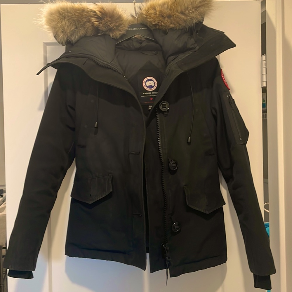 Canada Goose 2XS/2TP Black Winter Jacket with fur on hood